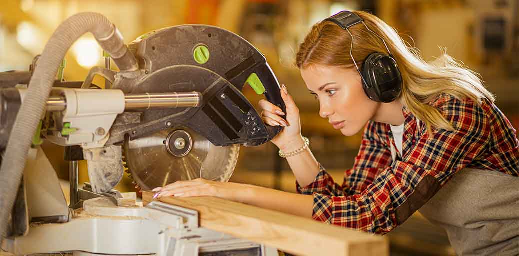 Luthiers – Wood and Supplies dealers Package PROFILE
