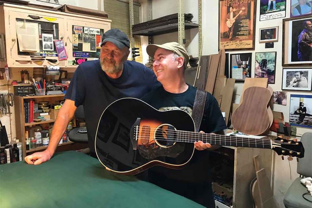 Jeff Lang Gear – Interview Artists and Luthiers