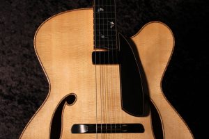 Tom Bills Archtop Guitars - The CREMONA
