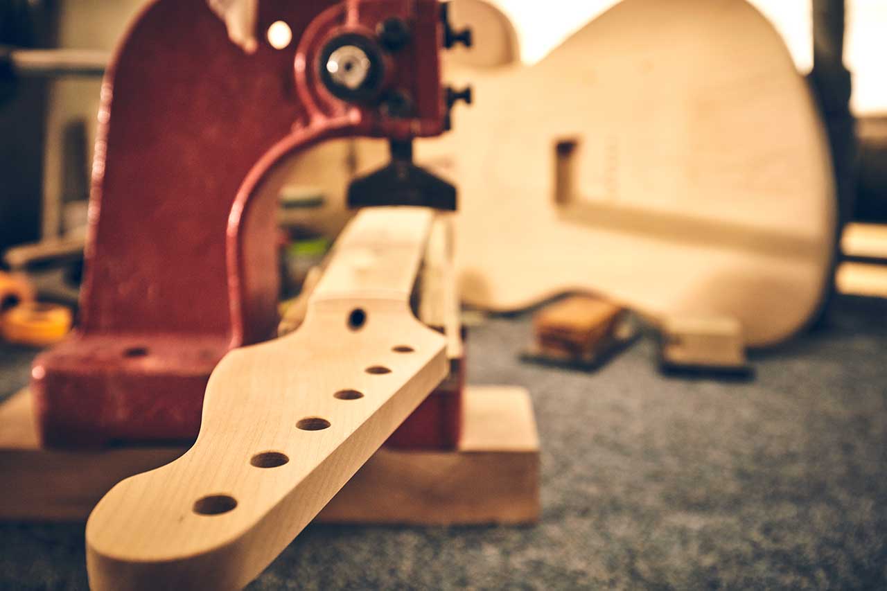 Choosing the Right Guitar Neck Profile: A Guide for Guitarists and Bassists