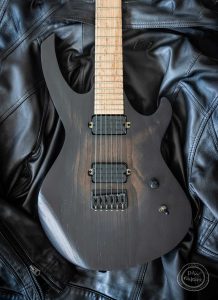 Daz Guitarz Antarés Black [In Stock - Available for Sale]