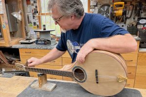Luthier Tim Reede Interview for news in 2024 - Luthiers.com