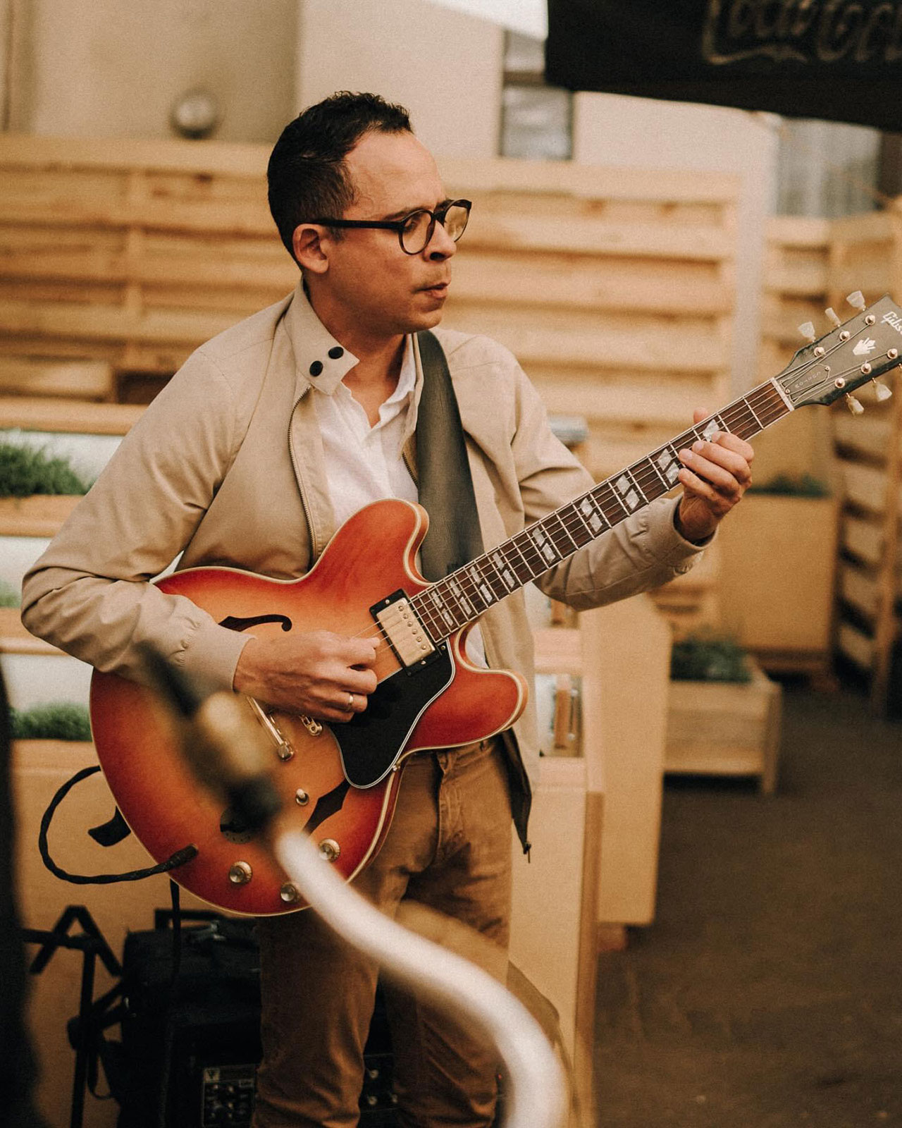 Jazz guitar masterclass 2024 - Exploring the Jazz Frontier with Neff Irizarry - Exclusive Insights Ahead of the Masterclass on October 4-5th 2024 in Germany - Luthiers.com