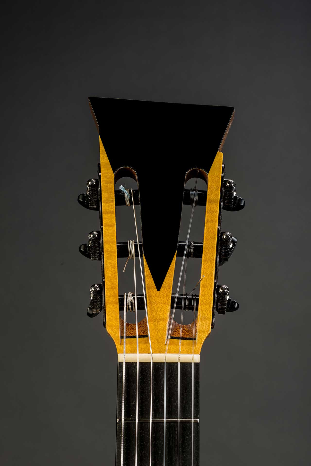 Scharpach Flamenco Guitars For Sale : The PICASSO FLAMENCA - Luthiers.com